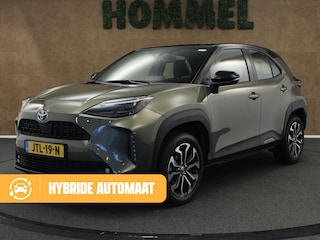 Toyota Yaris Cross 1.5 Hybrid Dynamic Plus - AFNEEMBARE TREKHAAK (TREKGEWICHT 750 KG GEREMD) - NAVIGATIE - ADAPTIEVE CRUISE CONTROL - CLIMATE CONTROL - APPLE CARPLAY/ANDROID AUTO - KEYLESS ENTRY/START - CAMERA - DODEHOEK DETECTIE - STOEL- EN STUURVERWARMING