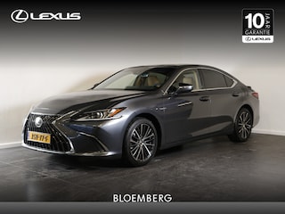 Lexus ES 300h 35th Edition