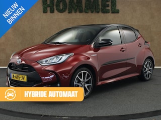 Toyota Yaris 1.5 Hybrid Executive - CRUISE CONTROL ADAPTIEF - CLIMATE CONTROL - APPLE CARPLAY/ANDROID AUTO - CAMERA - EXTRA GETINT GLAS - STOELVERWARMING VOORZIJDE - KEYLESS ENTRY/START