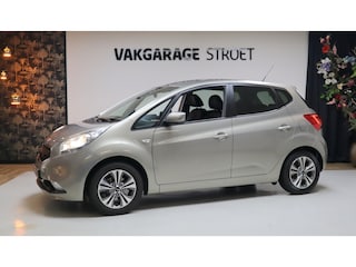 Kia Venga 1.4 CVVT Dyn.Pl.L | cruise | navi | BT | trekh | voll.dealer oh.