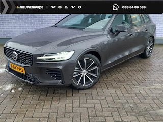 Volvo V60 2.0 T6 Plug-in hybrid AWD Ultra Dark | Schuif-/Kanteldak | 360 Camera | Harman Kardon | Trekhaak | Sportstoelen | Stoel- en Stuurverwarming |