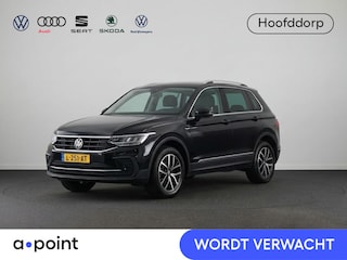Volkswagen Tiguan 1.5 TSI Life Business 150pk DSG| el. Trekhaak| verwarmde voorruit+stoelen| LM-velgen| Camera