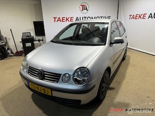 Volkswagen Polo 1.4-16V APK/NAP/CLIMA/CRUISE
