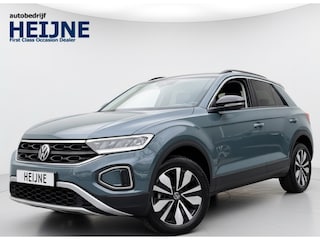 Volkswagen T-Roc TSI 115PK LIFE GOAL EDITION NAVI/CARPLAY/STOELVERWARMING