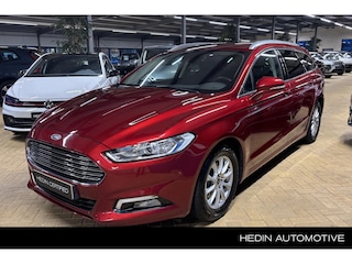 Ford Mondeo Wagon 1.5 Titanium / Nederlandse Auto / Navigatie / Parkeercamera / Bluetooth / Climate Control / Keyless Entry & Start / Parkeersensoren voor en achter