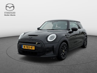 Mini Mini Electric Charged 33 kWh | Driving Assistant | Panoramadak | Black pakket
