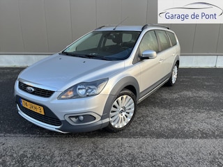 Ford Focus Wagon 1.8 Titanium X road, zeer netjes!