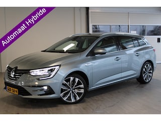 Renault Mégane Estate 1.6 Plug-In Hybrid 160 Business Edition One. AUTOMAAT ! Bloedmooie, chique wagen ! Head-up Display, Camera Achter, 18" lm velgen, Stoel- en stuurwiel verwarming, Trekhaak, Navigatie, Telefoonvoorb., Metallic lak, LED verl. etc.