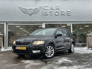 Skoda Octavia Combi 1.6 TDI Greentech Ambition Businessline |CRUISE|NAVI|PDC|TREKHAAK|CLIMA