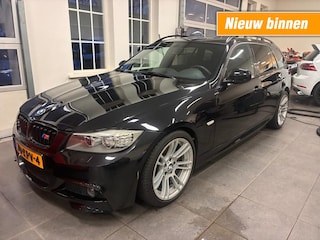 BMW 318I M-SPORT! ZEER NETTE AUTO!