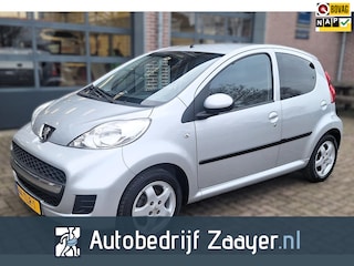 Peugeot 107 1.0-12V Black & Silver