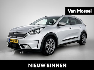 Kia Niro 1.6 GDi Hybrid ExecutiveLine | STOELKOELING | STOELVERWARMING | STUURVERWARMING | ACHTERUITRIJCAMERA | NAVIGATIE | APPLE CARPLAY | DODEHOEK DETECTIE | JBL |