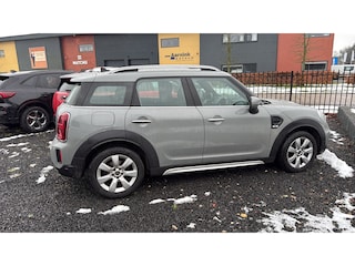 Mini Countryman 1.5 Business edit. carplay, AGR stoelen, winterpack, navigatie, bluetooth.