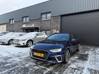 Audi A4 Avant 40 TFSI Launch edition Sport | 1E EIGENAAR | 12MND GARANTIE | LED | CARPLAY | CRUISE | STOELVERWARMING | S-LINE |