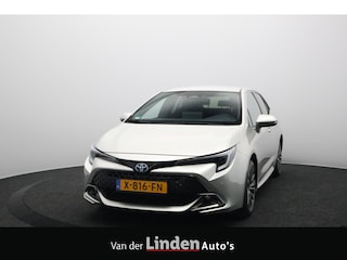 Toyota Corolla Hybrid Business Plus | Trekhaak | Fietsendrager | Adaptieve Cruise Control | Camera