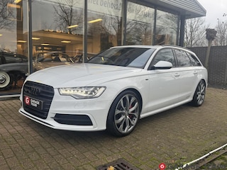 Audi A6 Avant 3.0 TFSI quattro Pro Line S 435PK RS stoelen