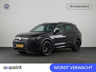 Volkswagen Tiguan 1.5 eTSI R-Line Edition 150 PK | Automaat (DSG) | Panoramadak | Black Style | Camera | Verlengde garantie
