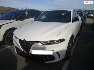 Alfa Romeo Tonale 1.5T (160pk!!) Hybrid Aut. Sprint! Leder! Winterpakket!