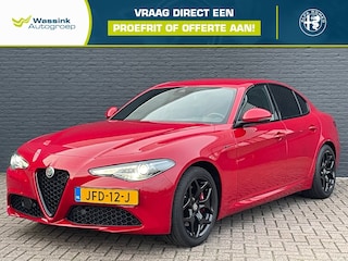 Alfa Romeo Giulia 2.0 GME 200pk Sprint I Automaat | Elektrische stoelen met memory | Carplay I Navigatie I Adaptive Cruise I Harman Kardon |