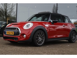 Mini Mini 2.0 192PK CHILI SERIOUS BUSINESS AUT. | JCW | PANO | HARMAN\KARDON | ACC | UNION JACK | LED | KEY-LESS | LEDER/ALCANTARA