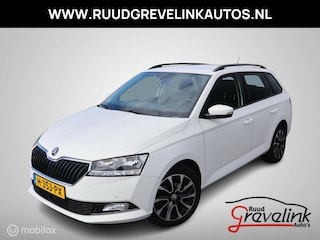 Skoda Fabia Combi TSI 95 PK Navigatie Stoelverwarming Trekhaak Parkeersensor