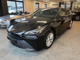 Toyota Mirai 182pk Dynamic Automaat / Verw. electr. bed. voorstoelen / Keynes / JBL / 19" LM / Apple-Android auto / BTW auto
