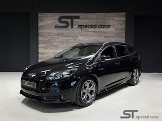 Ford Focus Wagon 2.0 EcoBoost ST-3|NAP|Full