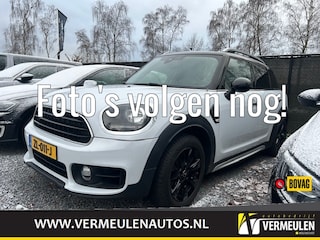 Mini Countryman (f60) 1.5 136PK Cooper Business Edition + 17"/ Navi/ Clima/ Cruise/ CarPlay/ NL auto