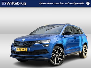 Skoda Karoq 1.5 TSI ACT Sportline Business / Digitaal dashboard / Navigatie /  trekhaak / Camera / Parkeer sensoren V+A / Canton /