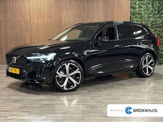 Volvo XC60 T8 AWD Recharge Ultra Dark Luchtvering | Trekhaak | 360° Camera | 455pk | Head-Up Display | Harman Kardon | Adaptieve Cruise Control | Stoelverwarming voor+achter | Stuurwielverwarming | Schuifdak | Full LED Meesturende koplampen | Pilot Assist | BLIS Dode Hoek Detectie | Elektrische voorstoelen geheugen | Lederen bekleding | Zitting verlenging voorstoelen | Lederen dashboard | 21 Inch | Google Infotainment | Keyless Drive | Parkeersensoren voor+achter | Privacy Glass | Elektrisch bedienbare achterklep | DAB Radio | Apple Carplay/Android Auto | Alarm Klasse III | Draadloos telefoon opladen | Volvo On Call met mobiele App functie | Onyx Black Metallic |
