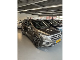 Ford Kuga 1.5 EcoB. ST Line
