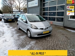Toyota Aygo 1.0-12V + AUTOMAAT lage km! 46000km ALLINPRIJS