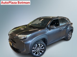 Toyota Yaris Cross 1.5 Hybrid 115 First Edition | Stuur en stoel verwarming