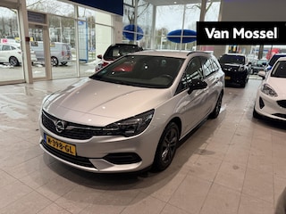 Opel Astra Sports Tourer 1.2 Design & Tech