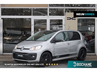 Volkswagen Up 1.0 R-Line Navigatiesysteem | Achterruitrij camera | Parkeer sensoren