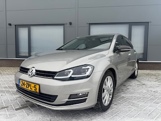 Volkswagen Golf 1.4 TSI Highline // Automaat // LED // Clima // Flippers //