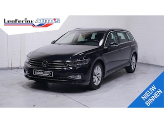 Volkswagen Passat Variant 1.5 TSI Business Wegklapbare trekhaak Navi Camera Apple Carplay Voorruitverwarming Virtual cockpit NAP Led koplampen Rijklaar!