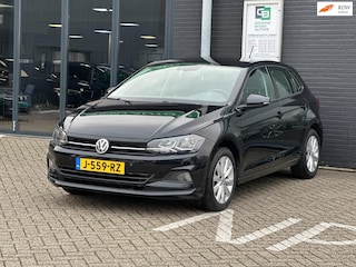 Volkswagen Polo 1.0 TSI Highline Business R/STOELVERWARMING/PARKEERSENSOR/NETTE STAAT!!