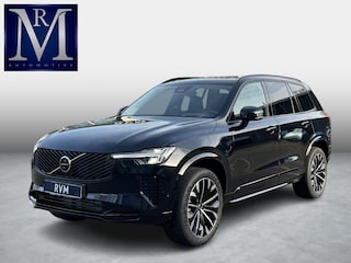 Volvo XC90 2.0 T8 Plug-in hybrid AWD Plus Dark 7-Persoons | Nieuwe Auto (1.000 km) | Vol Opties | Head-Up | Winterpakket | Harman & Kardon | Panoramadak | Memory Stoelen | Matrix-LED | 360 Camera | Rijklaar met Volledige Volvo Fabrieksgarantie