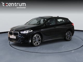 BMW X2 xDrive25e 220 PK High Executive M-Sport PHEV, Panoramadak, M-Sport High Executive, LED