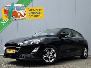 Ford Focus 1.0 ECOBOOST HYBRID/LED/CAMERA/PDC/CARPLAY/NAVI/16''LMV