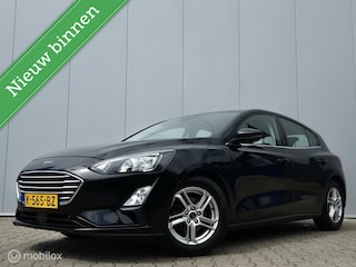 Ford Focus 1.0 ECOBOOST HYBRID/LED/CAMERA/PDC/CARPLAY/NAVI/16''LMV