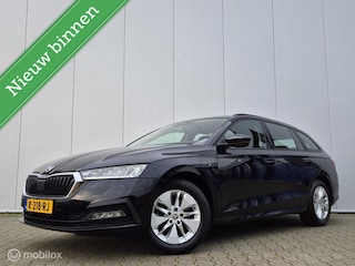 Skoda Octavia Combi 1.0 E-TSI FULL LED/TREKHAAK/ELEK-KOFFER/FULL LED/VIRTUAL COCKPIT