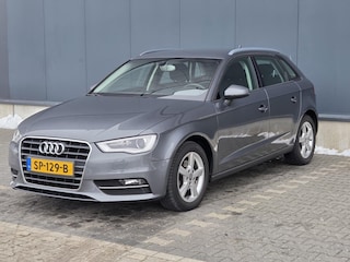Audi A3 Sportback 1.4 TFSI Ambition Pro Line S Cruise control