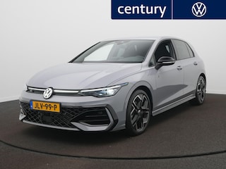Volkswagen Golf 1.5 eTSI R-Line Edition Automaat - IQ light - Side Assist - Camera - Stoelverwarming