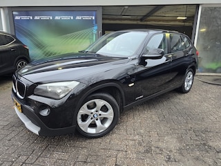 BMW X1 XDrive20i Business | 12MND GARANTIE | AUTOMAAT | AIRCO | NAVI | CRUISE | LMV |
