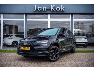 Skoda Karoq 1.5 TSi 150 pk Sportline Business | 19 " | Camera | Stoelverwarming