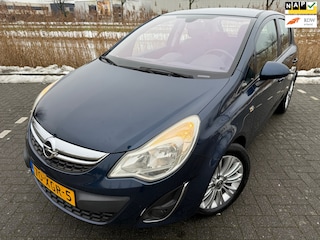 Opel Corsa 1.2-16V Cosmo*Automaat*Park-Sensor*Trekhaak*Leer*Airco*Cruise*Velgen*Elkt-ramen*C-D-Afstandsbediening*APK