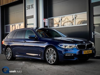 BMW 5-serie Touring 530i M-Sport Individual | PANO | LEDER | CARPLAY | TREKHAAK