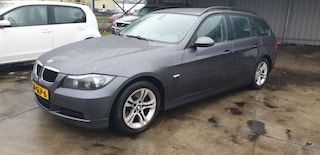 BMW 318I BUSINESS LINE